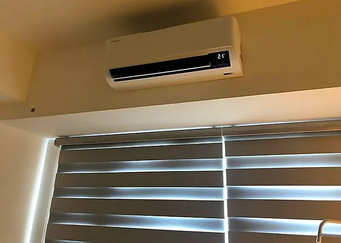 Stunning 1 Bedroom Unit With Pool By The Mall Manila