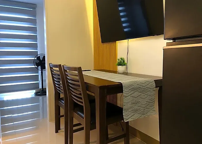Hotel Stunning 1 Bedroom Unit With Pool By The Mall Manila
