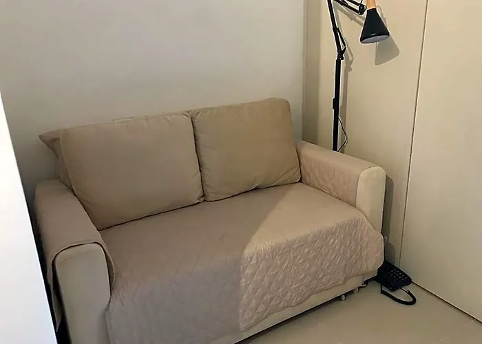 Stunning 1 Bedroom Unit With Pool By The Mall Hotel 4*